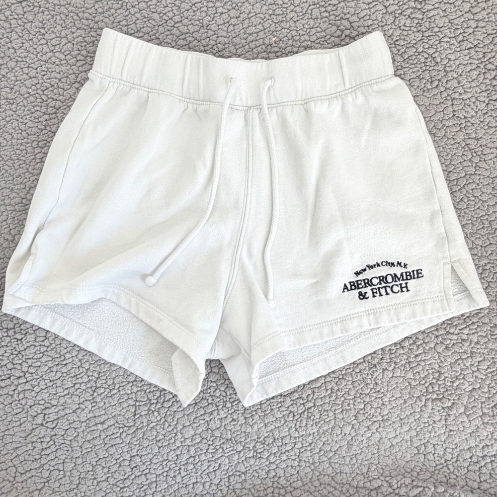 Abercrombie & Fitch Sweat Shorts Womens XS White Excellent Soft A&F Logo Fleece